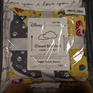 Little Sleepies Disney Pets Cloud blanket